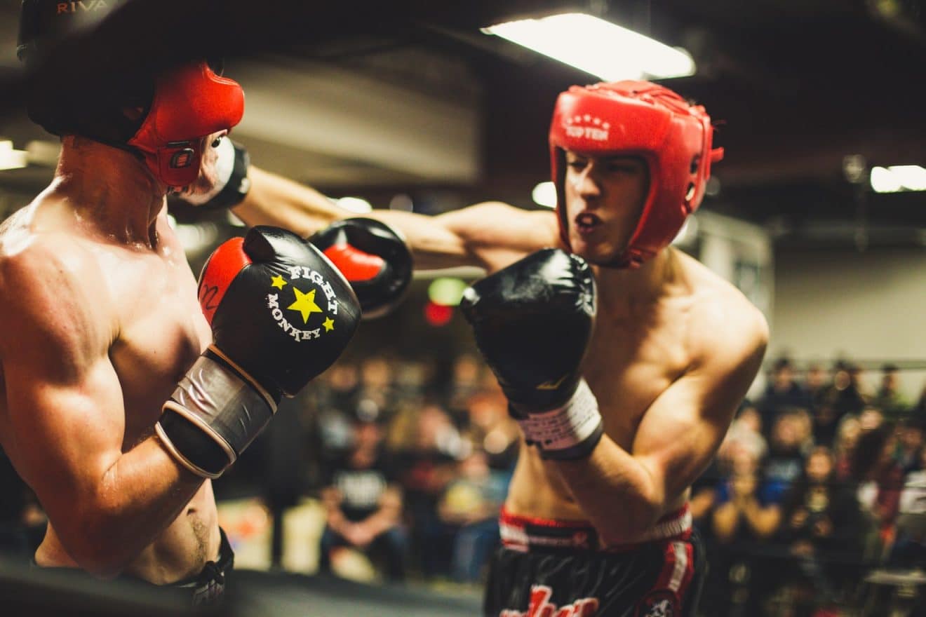 Example of men being tough whilst boxing