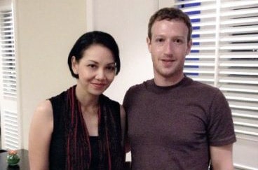 Shinta Dhanuwardoyo with Mark Zuckerberg