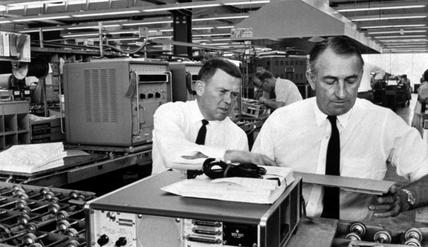 Photo of young William Redington Hewlett and David Packard (co-founders of HP)